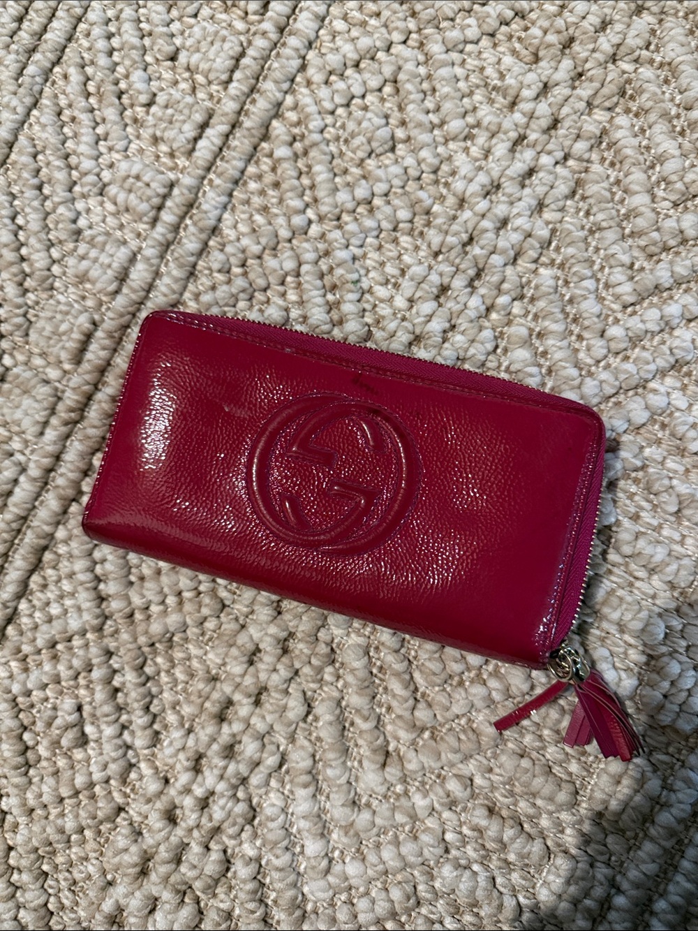 Vintage Gucci Deep Red Patent Leather Zip Wallet with Tassel